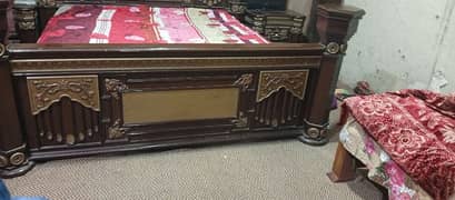 Solid wood Bed and dressing