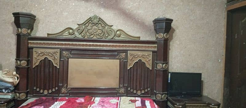 Solid wood Bed and dressing 1