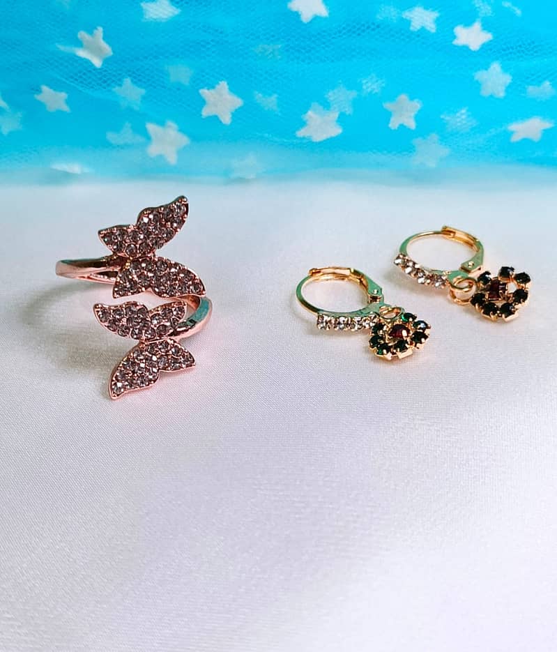 Beautiful Adjustable Butterfly Ring With Free Earrings 0