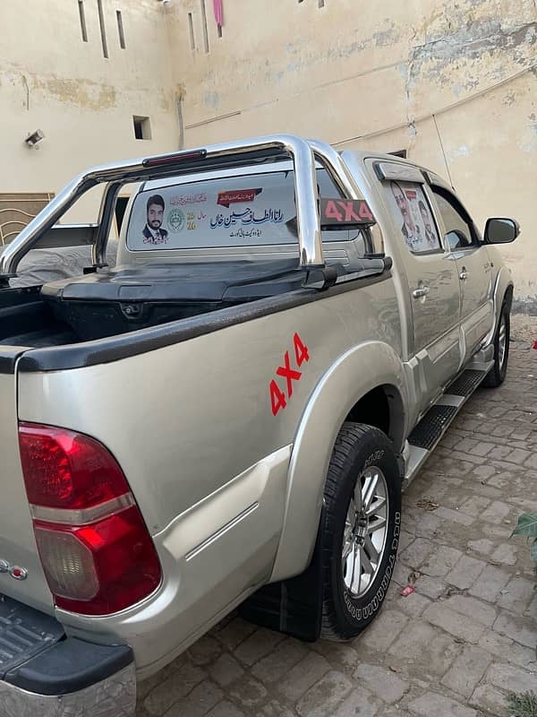 Toyota Hilux 2007 12