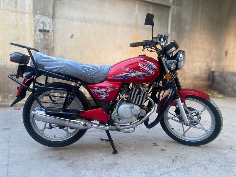 Suzuki GS 150 2022 (Special Edition) 1