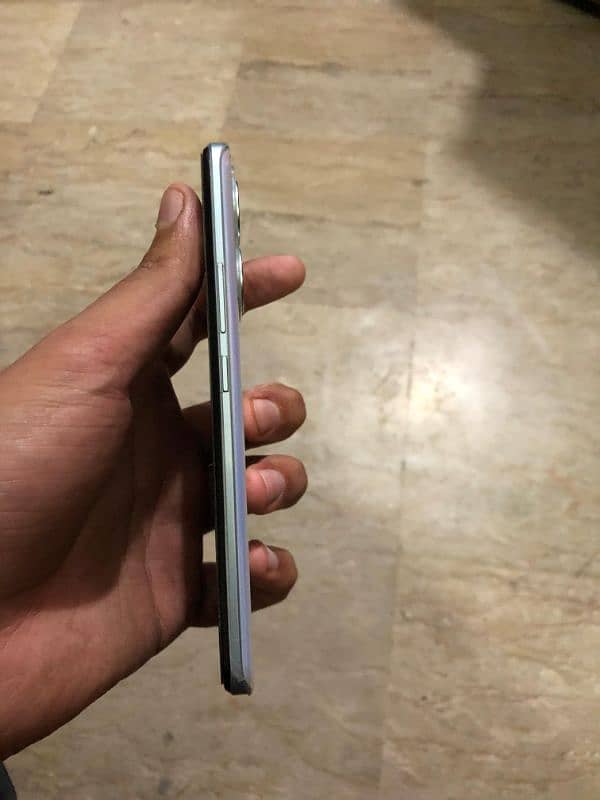 Vivo Y55 8/128 GB 5