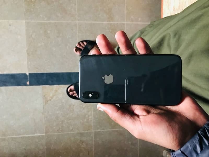 iPhone X non pata 0