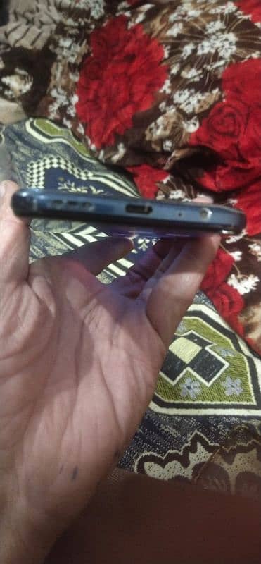 Tecno comon 18t good condition 0/3/0/3/6/2/9/6/3/9/0 whtsapp  no 3