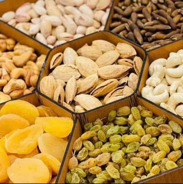 Dry fruits and elaiche 0