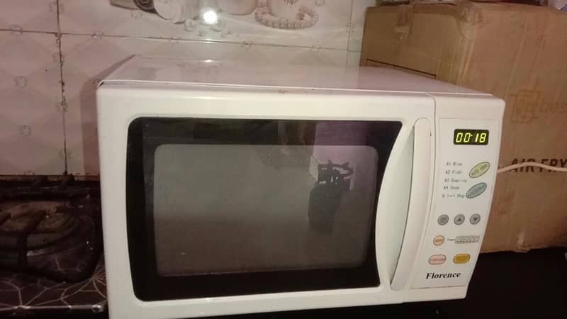 Good condition Oven 1