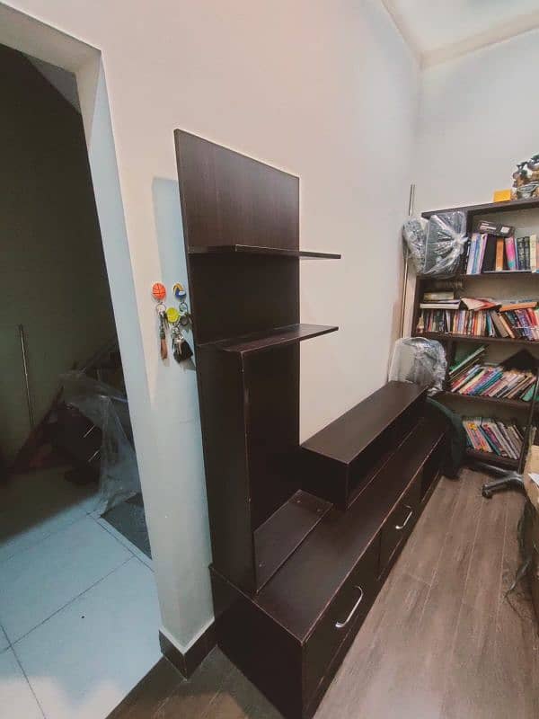 Tv trolley/Tv stand 3