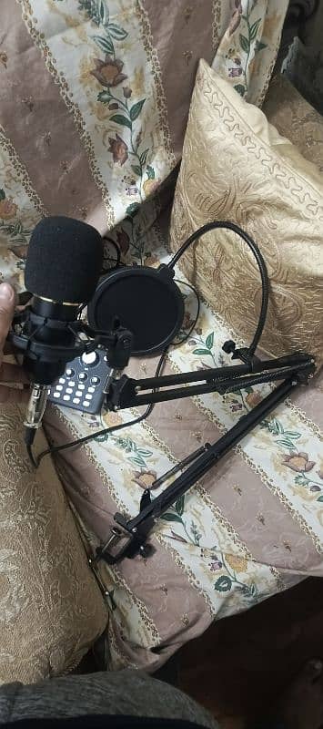 Best Quality MicroPhone Set with Imported Sound Card 0