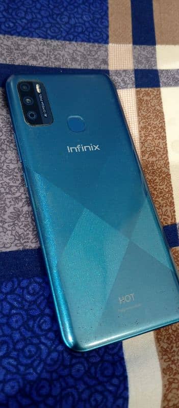 Infinix Hot 9 Play 3