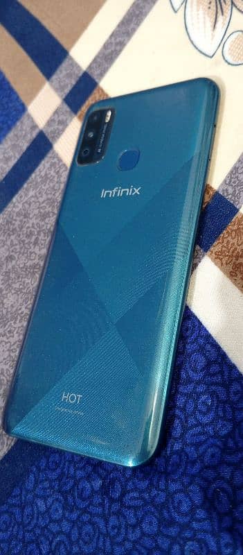 Infinix Hot 9 Play 4