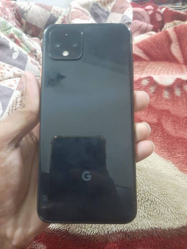 google pixel 4. . .  6/64. . .  non pta 5