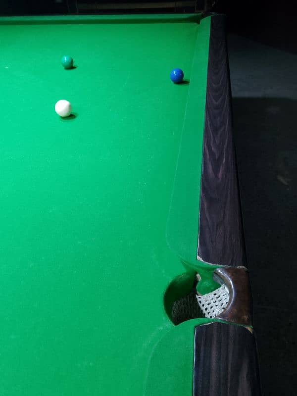 Snooker Table For Sale and Equipment 11