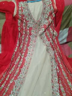 3 pese Lehnga For sale