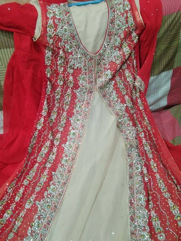 3 pese Lehnga For sale 0