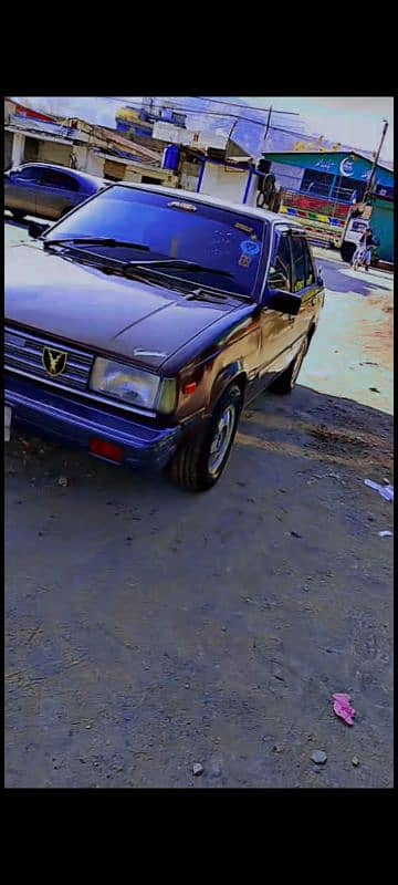 Nissan Sunny 1982 1