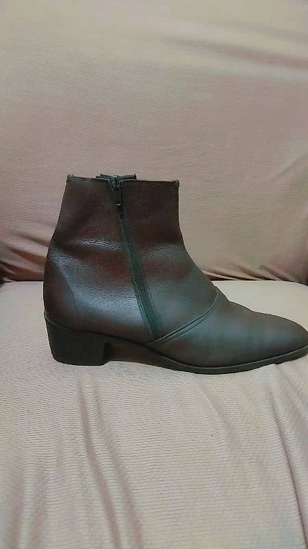 Long Boots/Shoes for Men size 8/42 0