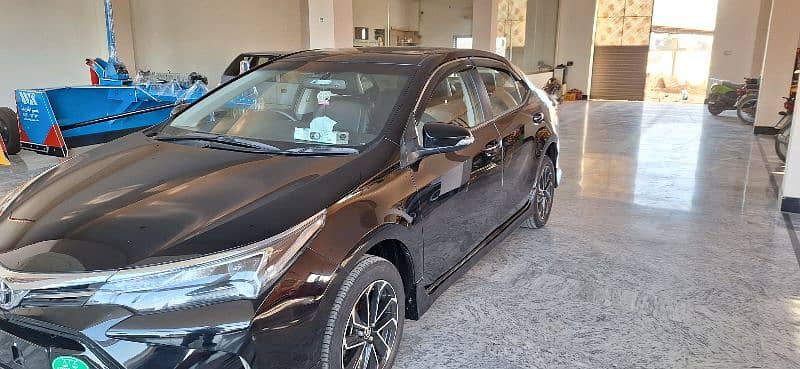 Toyota Altis Grande 2024 black interior 3