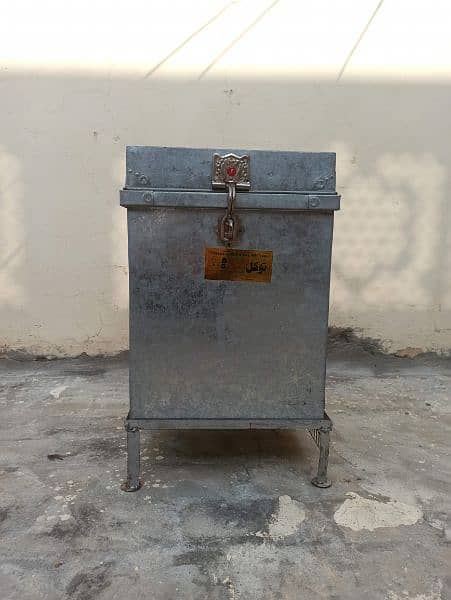 Flour Trunk (Atta Matan) for Sale, Rs 8000 0