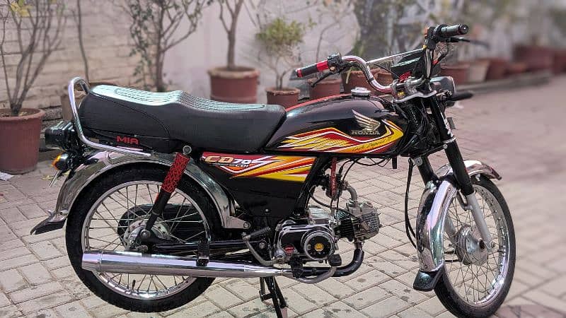 Honda CD 70 black 2020 model 0