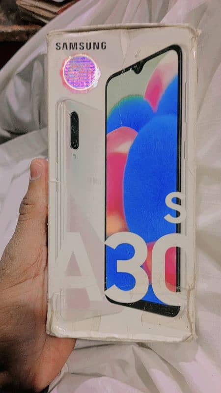 Samsung a30s. 7