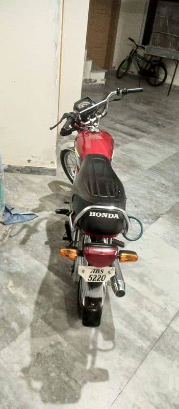 Honda CD 70, 2021 model 1