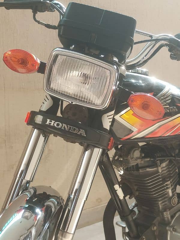 Honda CG125 3