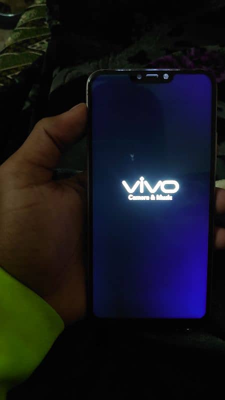 vivo y19s 6