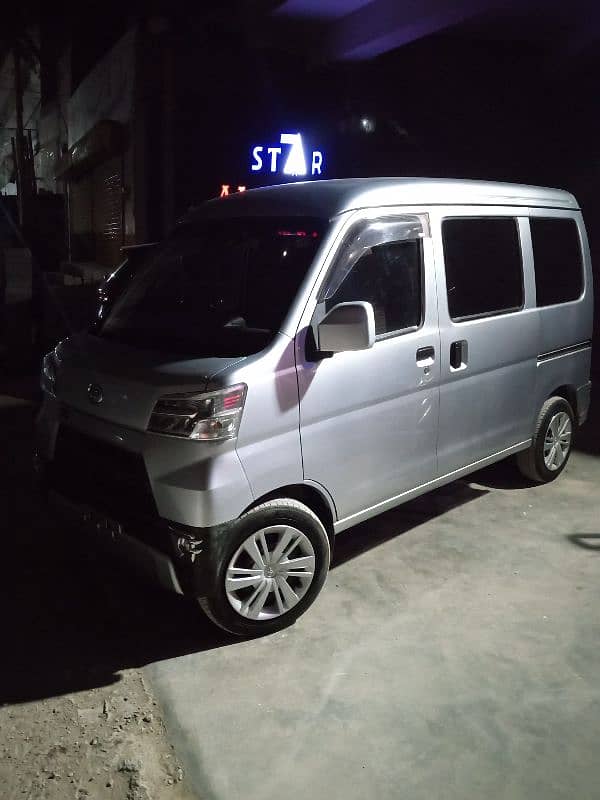 Daihatsu Hijet 2019 11