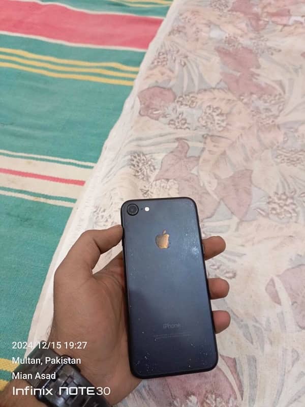 IPhone 7 non pta 64gb all okye bettery health 100 2