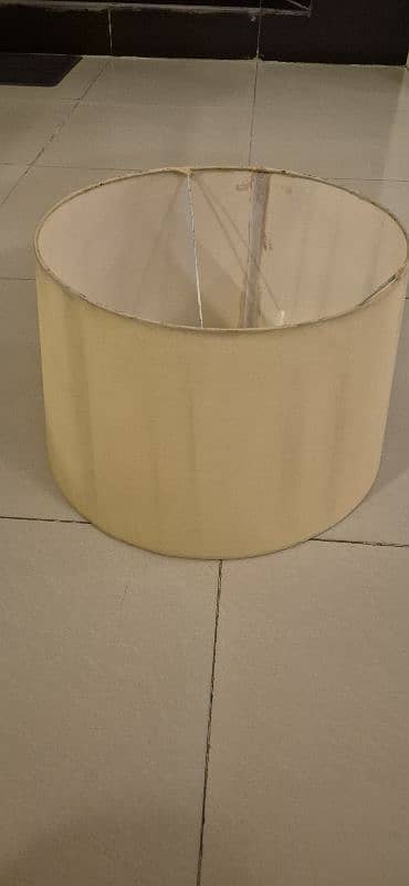 Lamp Shades in Good Condition - Large Size 5