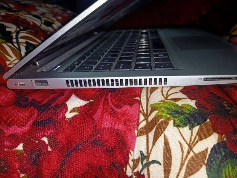 Hp core i7, 7th generation pro book in just Rs. 55000 2