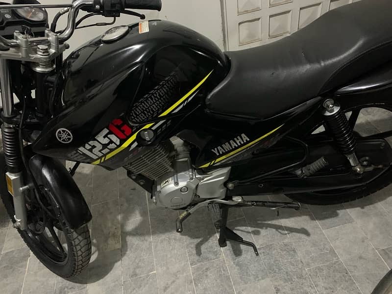 YBR 125G Black 2020 Model 4