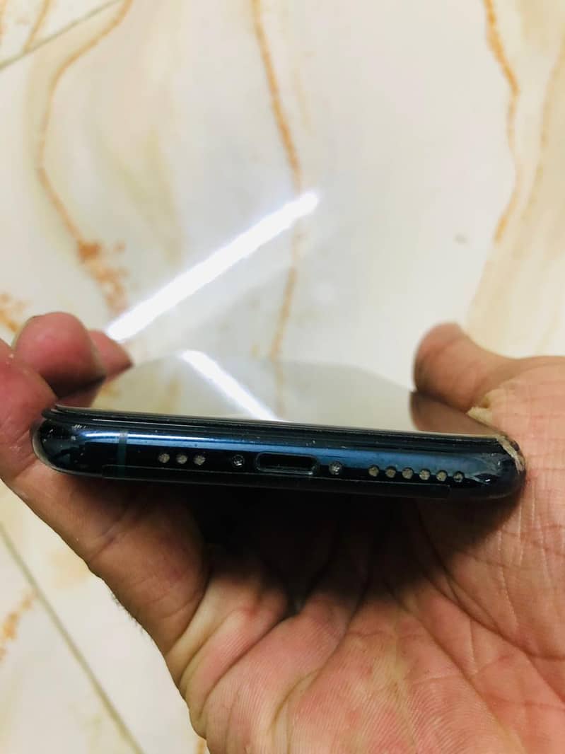 iphone 11 pro 0