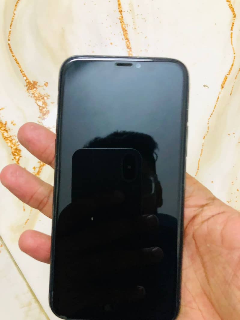 iphone 11 pro 1