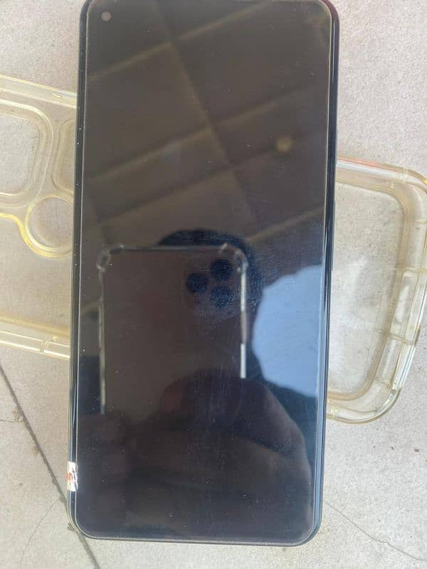 google pixel 5a in 10/10 condition 0