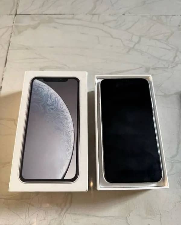 Iphone XR Dual sim Pta approved 128 gb with box cabel 4