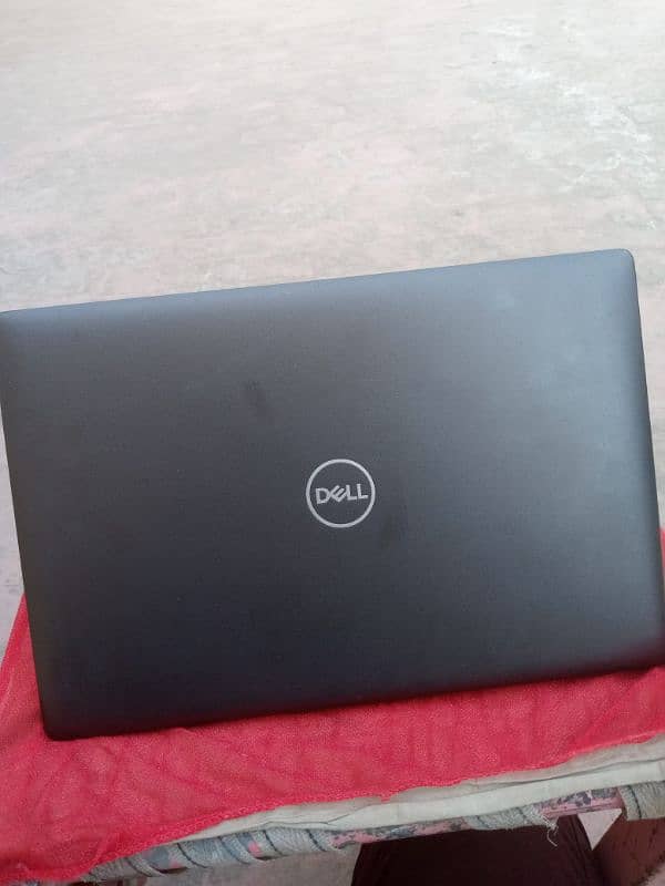 Dell Latitude 5400 - i7 8th Gen - 8/256 4