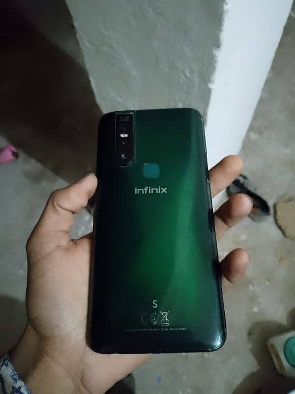 inifinix S5 pro 6/128 1