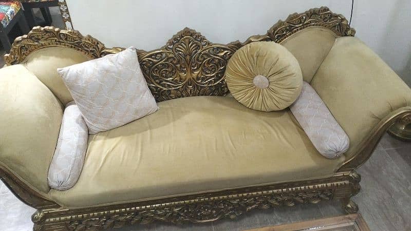 5 Seater Sofa + Deewan 0