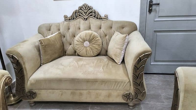 5 Seater Sofa + Deewan 8