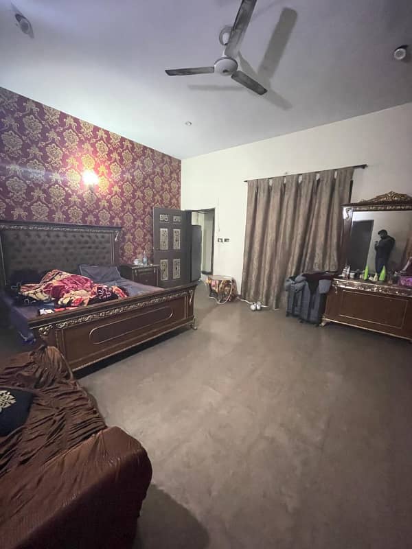 House for sale in Fateh Garh Chaman Park 10 Marla 11