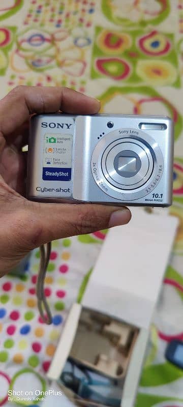 Sony cyber shot  DSC S1900 1