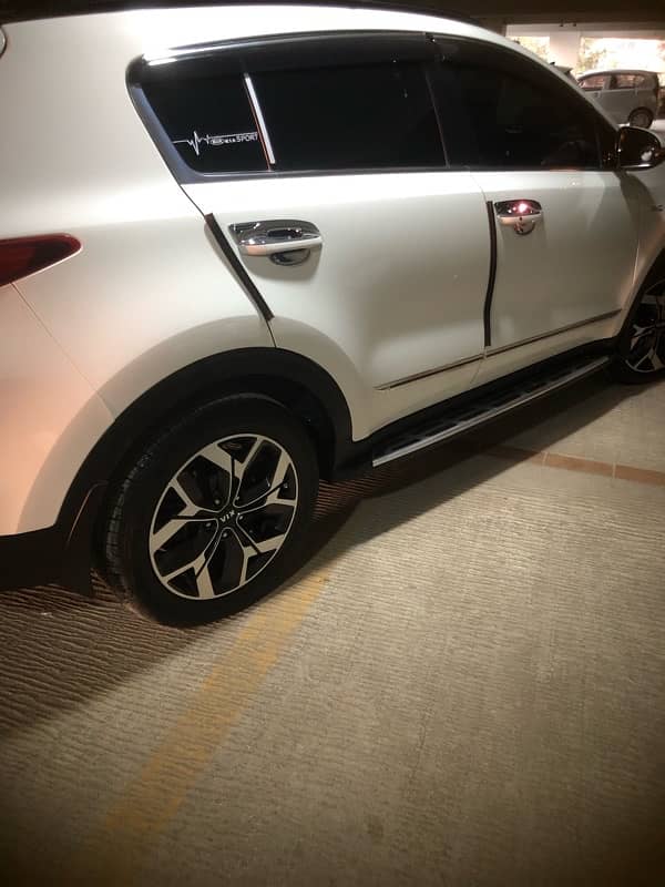 KIA Sportage 2021 8