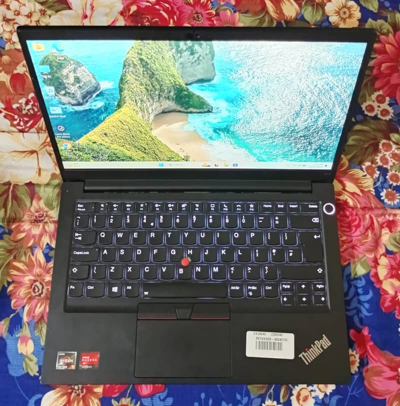 Lenovo E14 (4K Display) 11th GEN Ryzen 5 CPU 2GB Graphic Card Mfg:2022 0