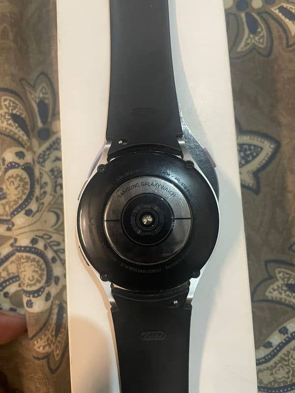 Samsung Galaxy Watch 4 2