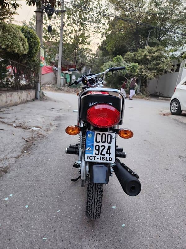 Honda CG 125 2024 model 3k km driven 2