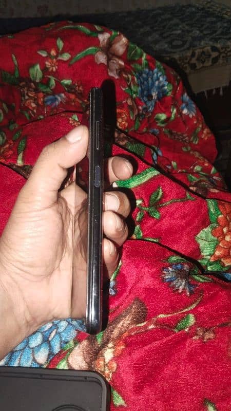 poco x3 pro 8 gb 128gb with box exchange with good fone 5