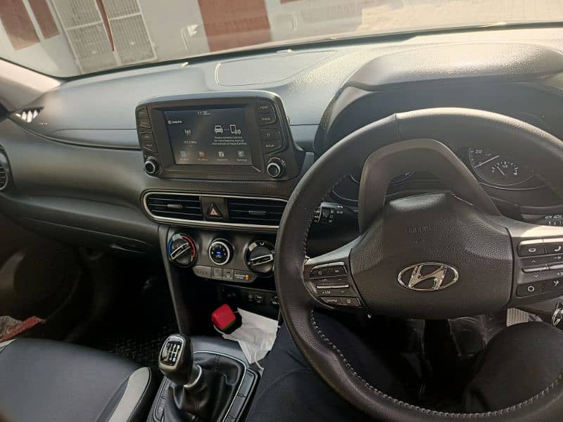 Hyundai kona SE 16