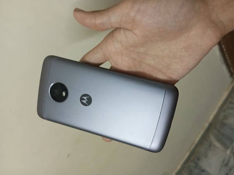 Moto E4 plus  2/16gb pta official approved URGENT SALE 0