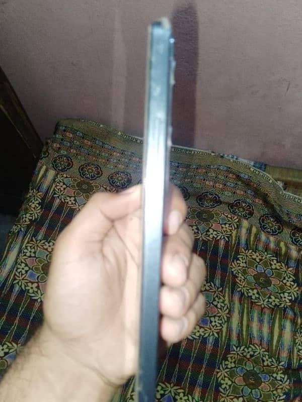 Oppo Reno 11F 5G lush Condition 10/10 9